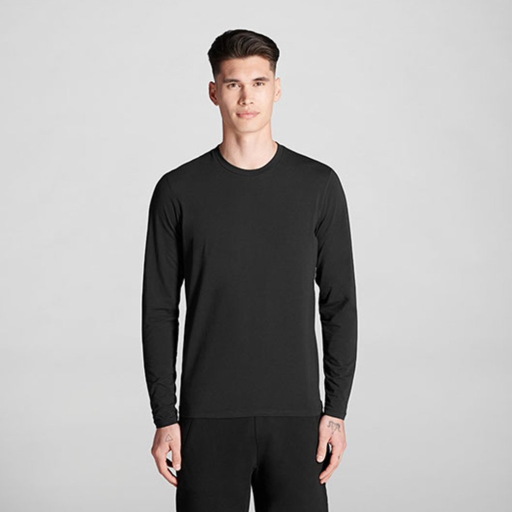 RYU Respect Your Universe Co-ed Standard Issue Crew L/S Deepest Black MSRP $65